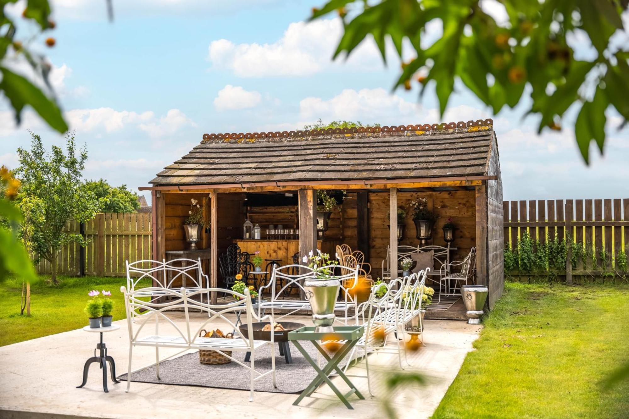 Large Country Cottage, Sleeps 8 - Spa Facilities, Garden Bar, Catering Services, Free Parking, Nature Reserve, Hen Parties Scunthorpe Exteriör bild